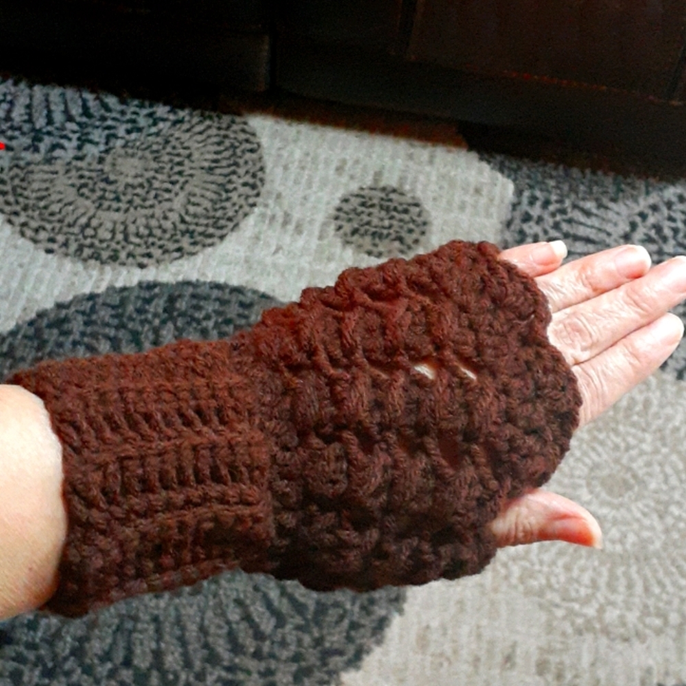 HANDMADE GLOVES!!